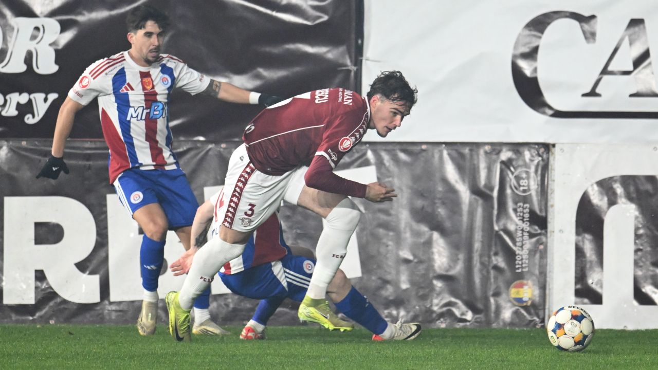 Sorin Paraschiv: „Este un campionat ciudățel, nu pot să dau o favorită la campionat” Sorin Paraschiv: „Este un campionat ciudățel, nu pot să dau o favorită la campionat”