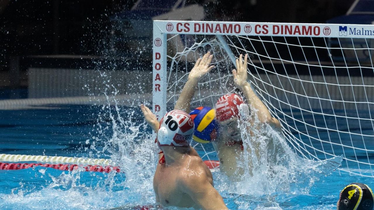 Dinamo WOW! 16-9 cu Barcelona după 16-10 cu Manchester și calificare în grupele principale din Nordic League