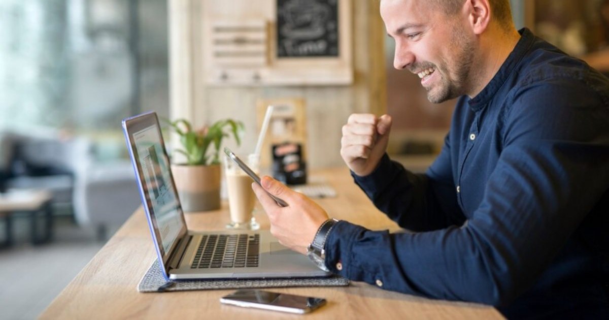 Antreprenorii fac diferența dintre stagnare și progres, sau dintre comunism și democrație Antreprenorii fac diferența dintre stagnare și progres, sau dintre comunism și democrație