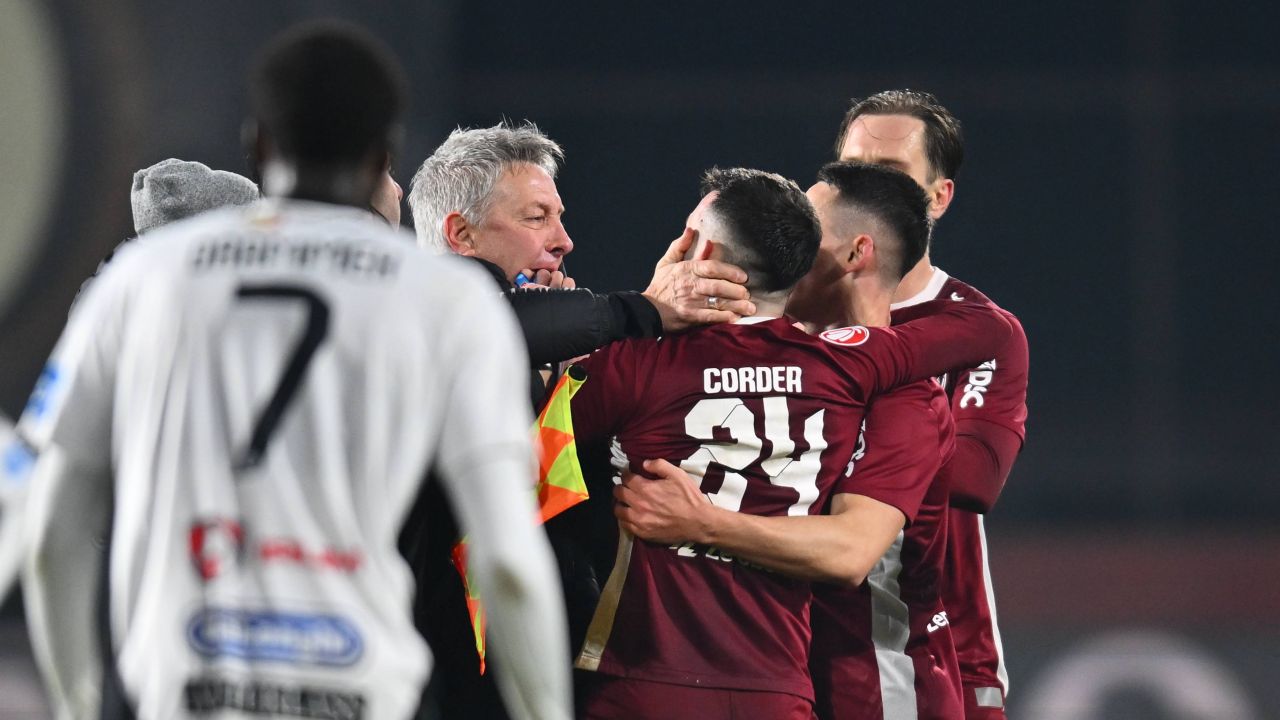 Cristiano Bergodi, OUT după bătaia din Gruia?! U Cluj a reacționat oficial Cristiano Bergodi, OUT după bătaia din Gruia?! U Cluj a reacționat oficial