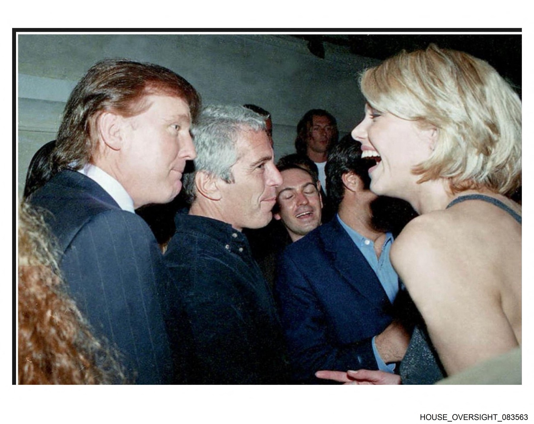 Noi documente publicate din dosarul lui Jeffrey Epstein conțin indicii că Trump a zburat de mai multe ori cu avionul privat al infractorului sexual Noi documente publicate din dosarul lui Jeffrey Epstein conțin indicii că Trump a zburat de mai multe ori cu avionul privat al infractorului sexual