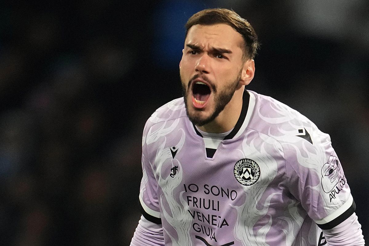 Portarul înlocuit de Răzvan Sava, salvat de Udinese! » Cine plătește daune pentru retragerea plângerii penale Portarul înlocuit de Răzvan Sava, salvat de Udinese! » Cine plătește daune pentru retragerea plângerii penale