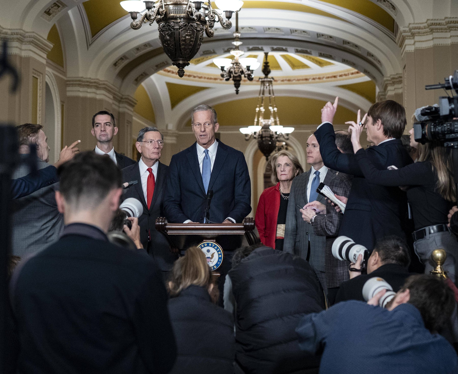 Scut legislativ pentru NATO. Congresul SUA sfidează retorica lui Trump și interzice reducerea trupelor americane din Europa