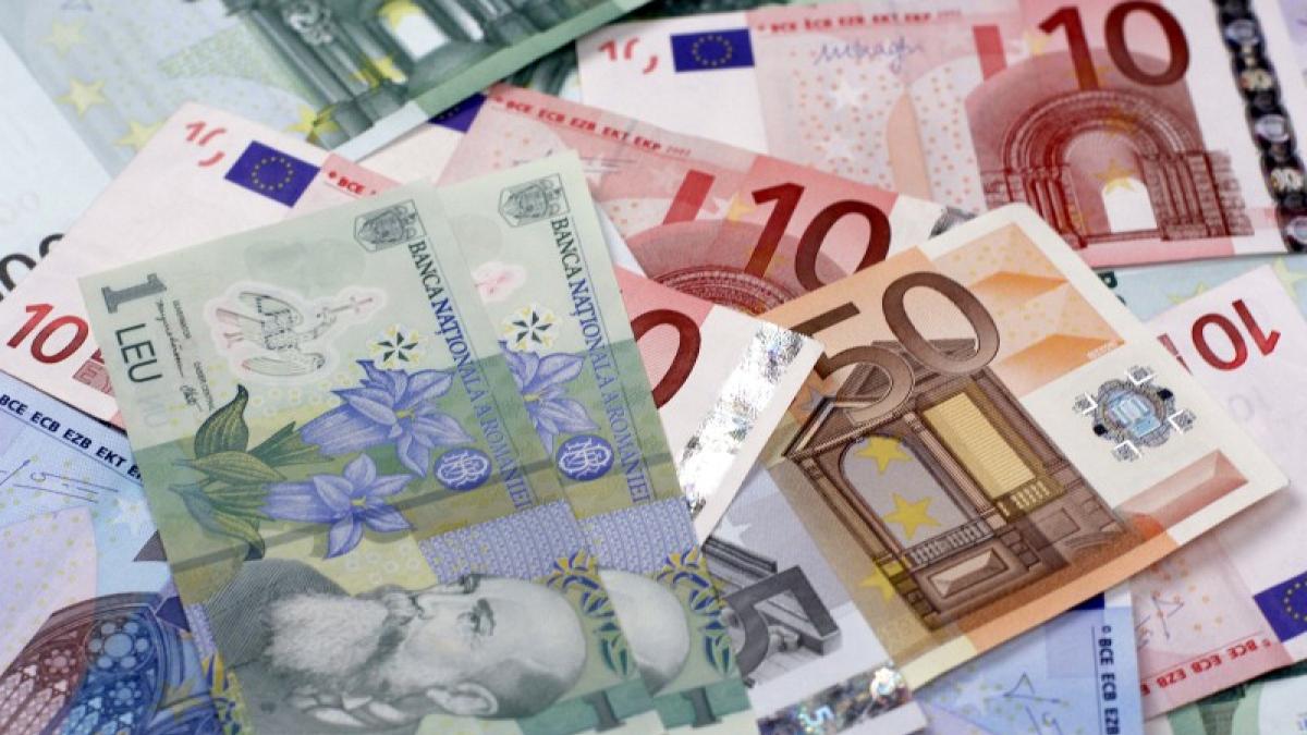 CURS BNR pentru weekend și luni. Gramul de aur a sărit astăzi de 700 de lei!