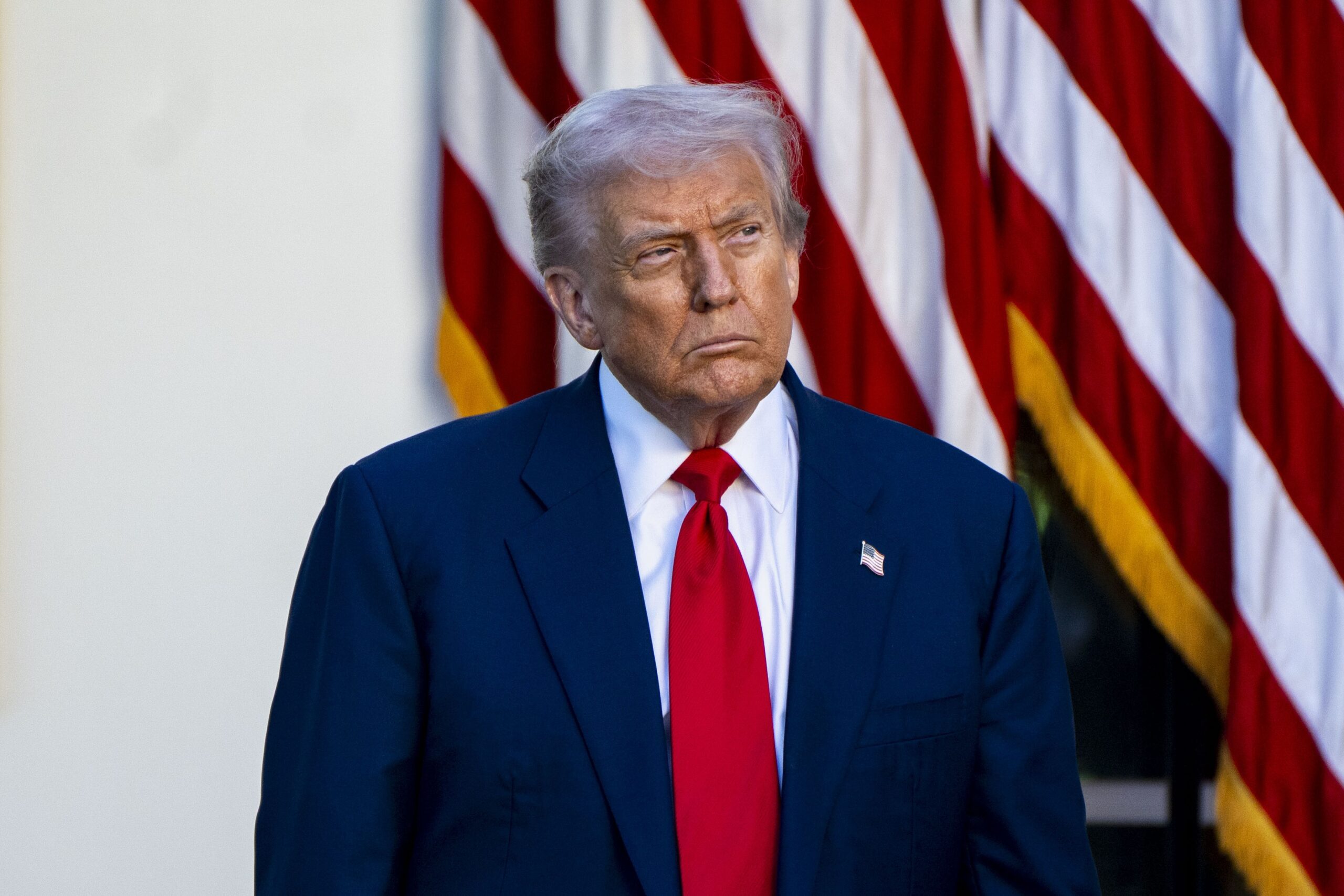 Reacția lui Donald Trump la arestarea fostului prinţ Andrew: „Foarte trist” Reacția lui Donald Trump la arestarea fostului prinţ Andrew: „Foarte trist”