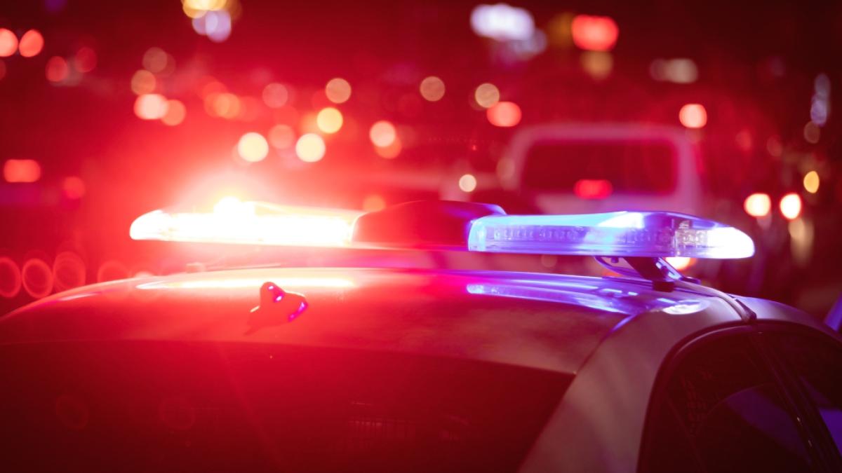 O femeie de 31 de ani, din Sectorul 5, a căzut de la etajul 10. Ce au văzut polițiștii înaintea căderii O femeie de 31 de ani, din Sectorul 5, a căzut de la etajul 10. Ce au văzut polițiștii înaintea căderii