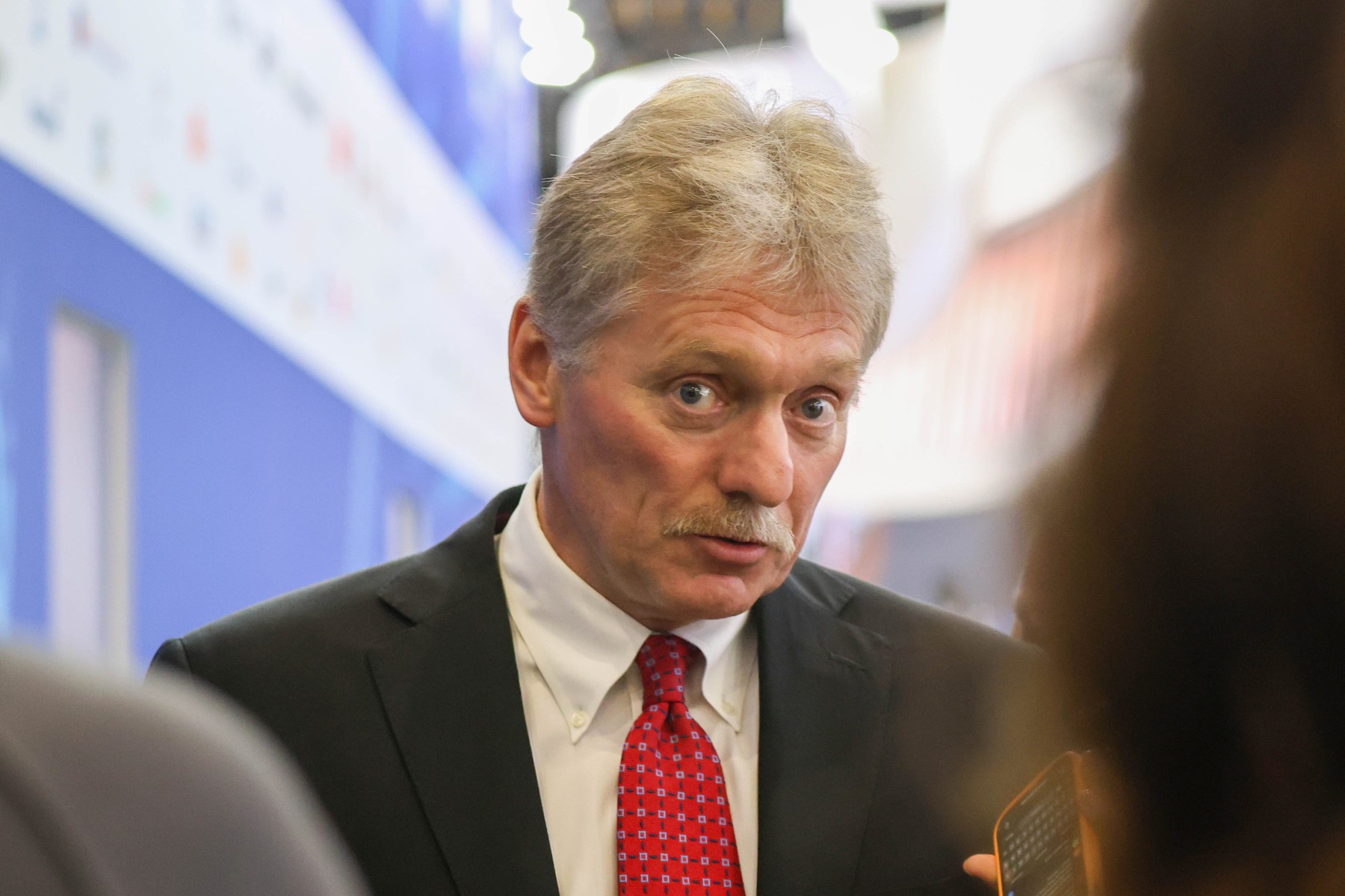 Sancțiunile împiedică dezvoltarea relațiilor economice dintre SUA și Rusia, spune Kremlinul Sancțiunile împiedică dezvoltarea relațiilor economice dintre SUA și Rusia, spune Kremlinul