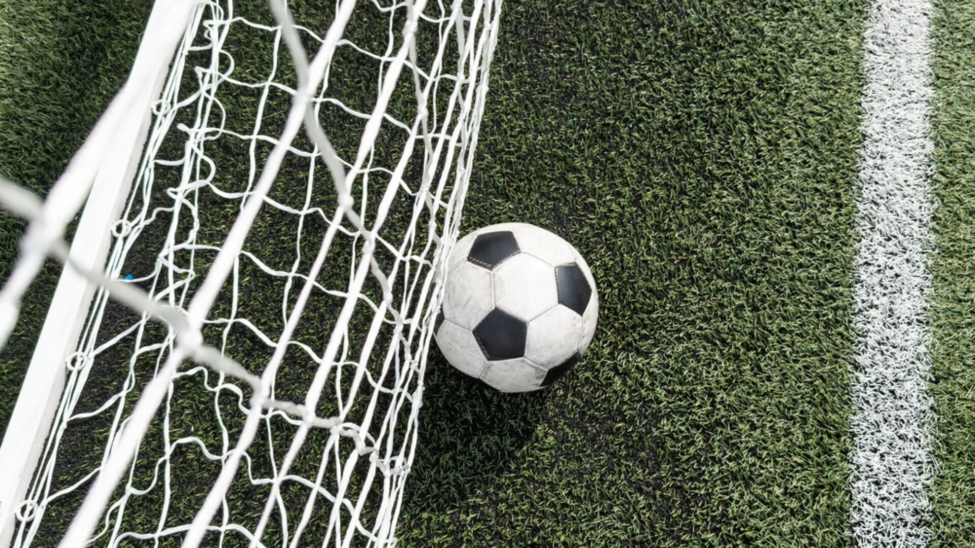 Succes important al liderului, Universitatea Craiova – FCSB 1-0 Succes important al liderului, Universitatea Craiova – FCSB 1-0