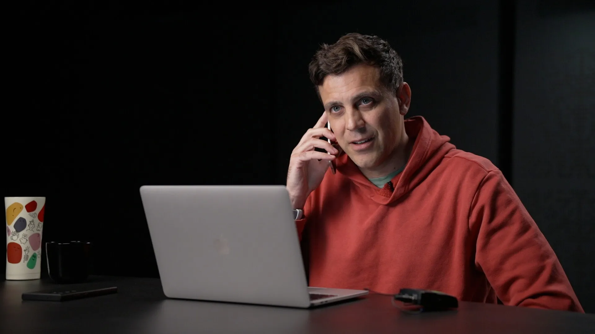 Alex Nedea de la Recorder a găsit și un motiv pentru a lăuda ce se întâmplă în România