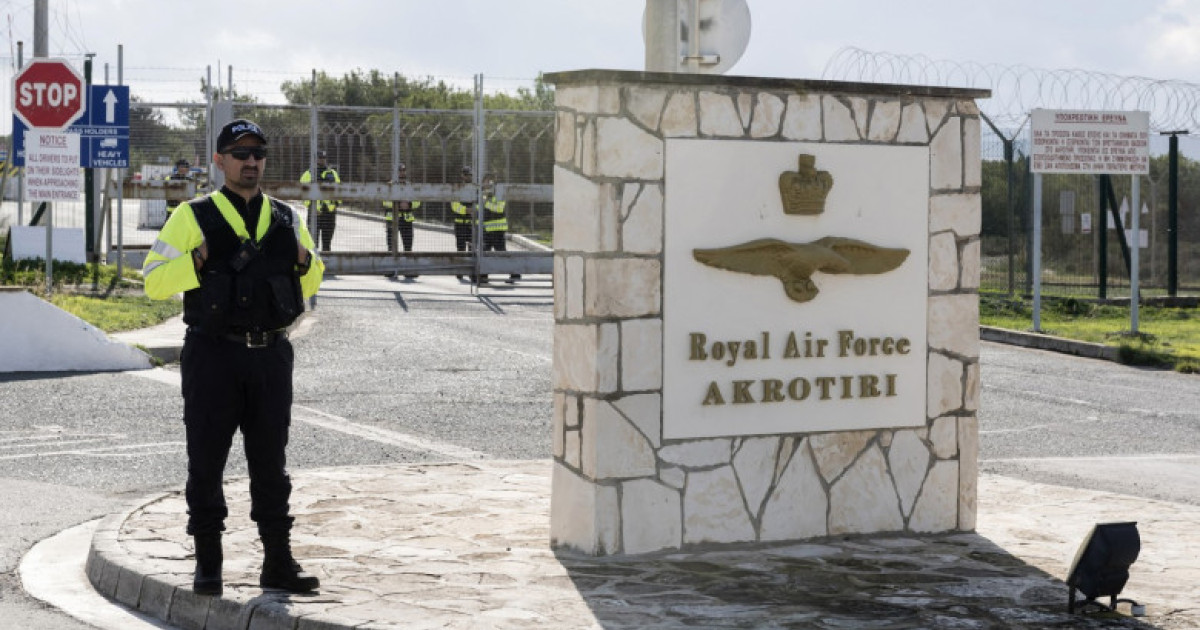 Răsturnare de situație: drona care a lovit baza militară din Cipru nu a venit din Iran. Cine a trimis aparatul de zbor