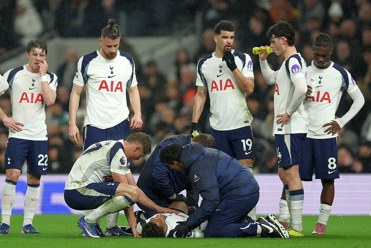 Tottenham, acord cu noul antrenor: a mai lucrat cu Radu Drăgușin! Tottenham, acord cu noul antrenor: a mai lucrat cu Radu Drăgușin!