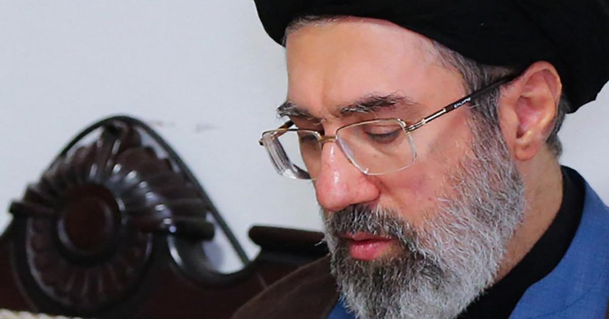 Mojtaba Khamenei, numit noul lider suprem al Iranului. Momentul în care este anunțată alegerea sa la TV Mojtaba Khamenei, numit noul lider suprem al Iranului. Momentul în care este anunțată alegerea sa la TV
