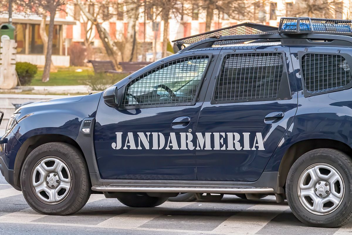 Dosar penal după ce a vrut să mituiască jandarmii la Dinamo