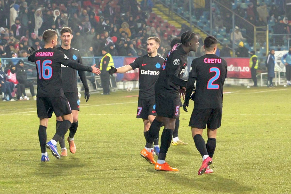 Viorel Ion își scoate pălăria în fața a doi jucători de la FCSB: „Nu se gândește la ziua de mâine! În momentul acesta este aranjat” Viorel Ion își scoate pălăria în fața a doi jucători de la FCSB: „Nu se gândește la ziua de mâine! În momentul acesta este aranjat”