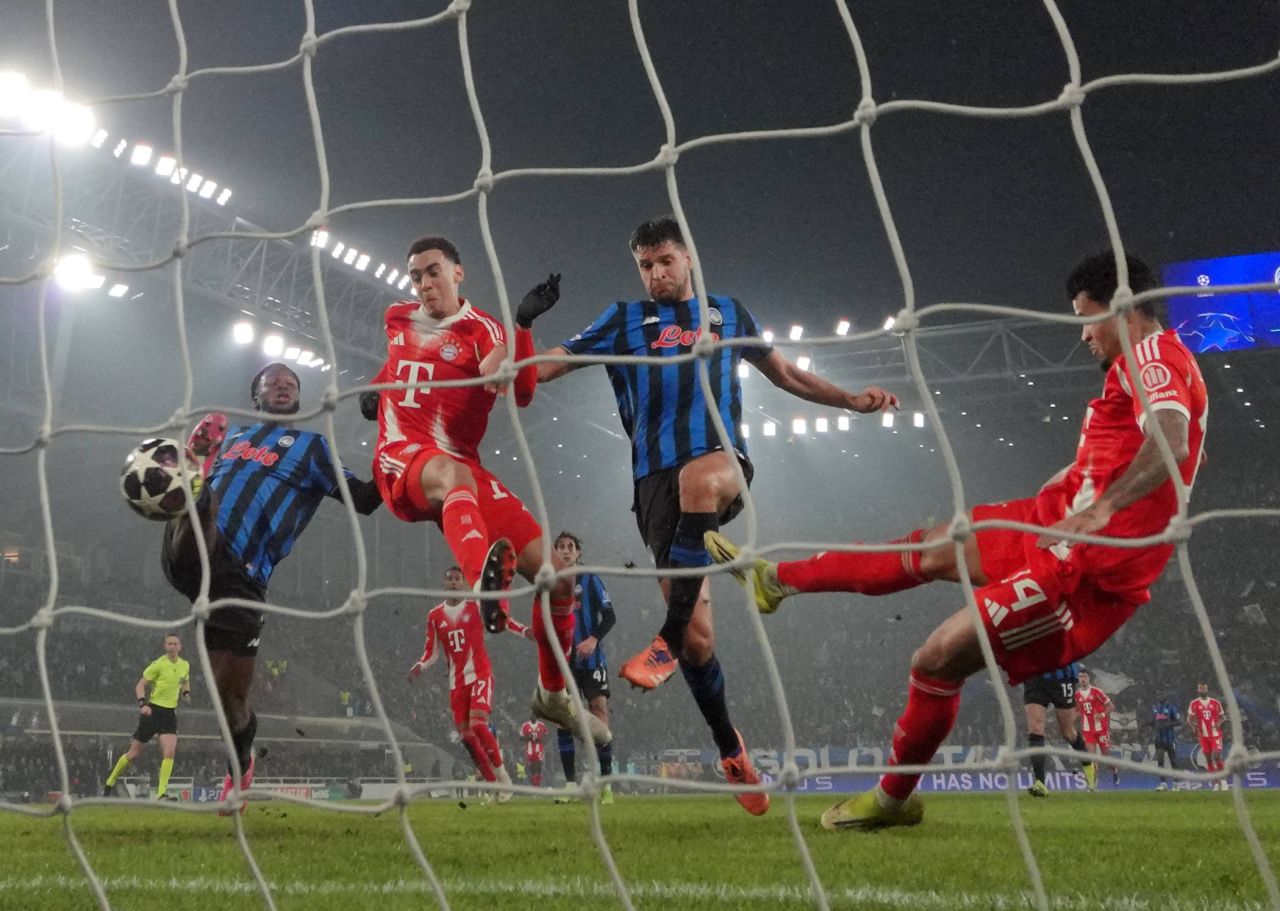 Numărul demențial de goluri la care a ajuns Bayern Munchen în acest sezon după 6-1 cu Atalanta! Numărul demențial de goluri la care a ajuns Bayern Munchen în acest sezon după 6-1 cu Atalanta!