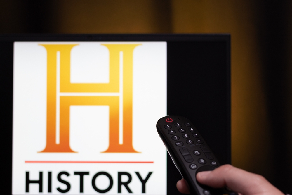 Una dintre cele mai populare emisiuni ale History Channel se întoarce la TV cu un sezon nou după 8 ani Una dintre cele mai populare emisiuni ale History Channel se întoarce la TV cu un sezon nou după 8 ani