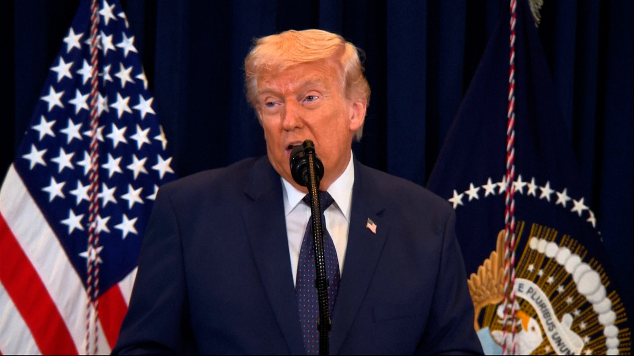 Trump s-a răzgândit: nu mai ajută navele blocate în Strâmtoarea Ormuz. Franţa vrea să elibereze ruta Trump s-a răzgândit: nu mai ajută navele blocate în Strâmtoarea Ormuz. Franţa vrea să elibereze ruta