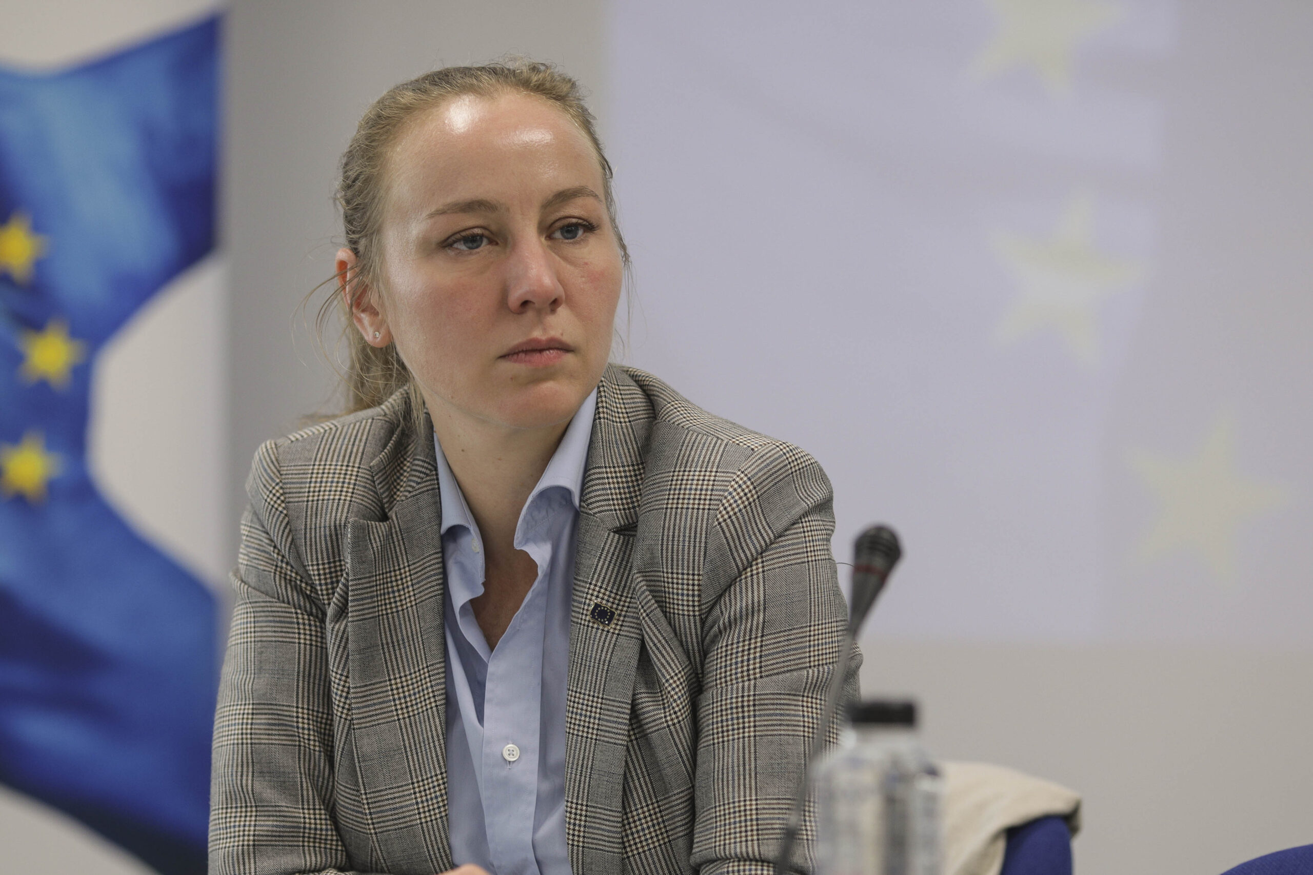 Propunerea lui Ilie Bolojan, comparată cu o practică din comunism. „Scoasă de la sertar și reciclată” Propunerea lui Ilie Bolojan, comparată cu o practică din comunism. „Scoasă de la sertar și reciclată”