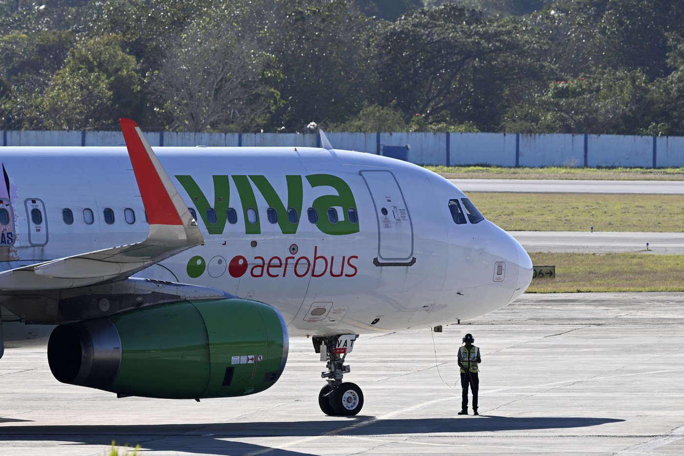 Embargoul se mută la pompă: Havana anunță companiile aeriene că nu mai poate alimenta avioane Embargoul se mută la pompă: Havana anunță companiile aeriene că nu mai poate alimenta avioane
