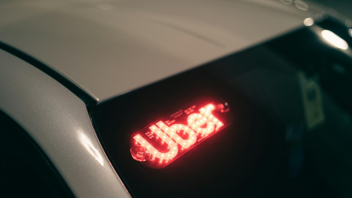 Într-un singur control, în Constanța, au fost găsiți 716 șoferi care făceau ride-sharing fără forme legale Într-un singur control, în Constanța, au fost găsiți 716 șoferi care făceau ride-sharing fără forme legale