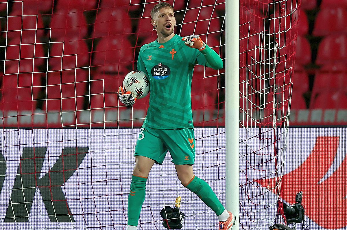 Ionuț Radu, de netrecut în La Liga: a pus „lacăt” pe poartă la Getafe Ionuț Radu, de netrecut în La Liga: a pus „lacăt” pe poartă la Getafe