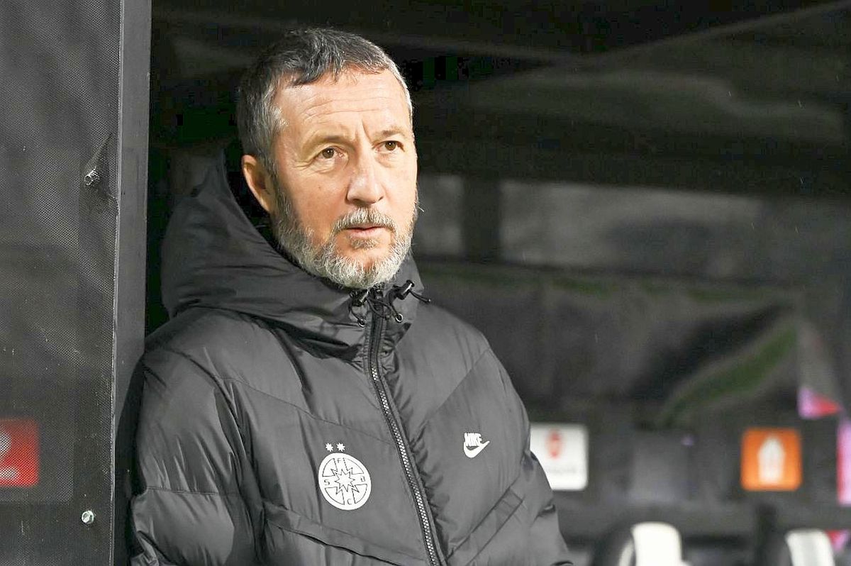 Cei doi remarcați ai lui MM Stoica la egalul cu Fenerbahce: „I-am spus și patronului: el merită să joace!” Cei doi remarcați ai lui MM Stoica la egalul cu Fenerbahce: „I-am spus și patronului: el merită să joace!”