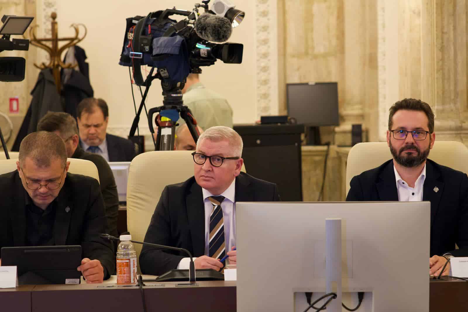 Deputatul de Alba, Florin Roman, cooptat din nou în conducerea centrală a PNL. Ce rol va ocupa. SURSE Deputatul de Alba, Florin Roman, cooptat din nou în conducerea centrală a PNL. Ce rol va ocupa. SURSE
