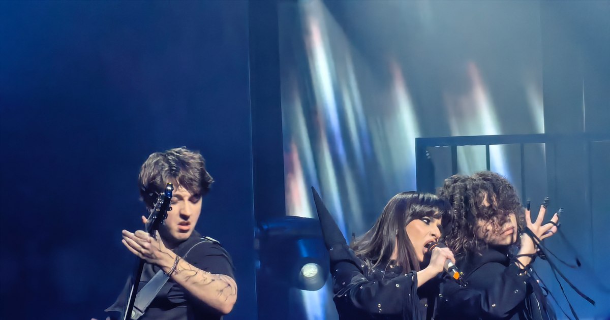 Reprezentanta României la Eurovision rupe tăcerea despre piesa „Choke Me”. Ce mesaj transmite de fapt melodia care a stârnit controverse Reprezentanta României la Eurovision rupe tăcerea despre piesa „Choke Me”. Ce mesaj transmite de fapt melodia care a stârnit controverse
