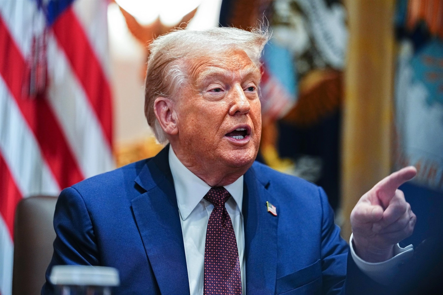 Donald Trump anunță că nu este îngrijorat de scăderea dolarului Donald Trump anunță că nu este îngrijorat de scăderea dolarului