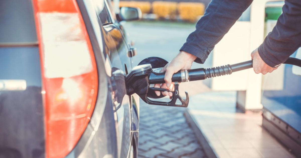 Ședință de coaliție după întâlnirea de la Guvern privind noi măsuri pentru limitarea prețului carburanților. Grindeanu nu participă Ședință de coaliție după întâlnirea de la Guvern privind noi măsuri pentru limitarea prețului carburanților. Grindeanu nu participă