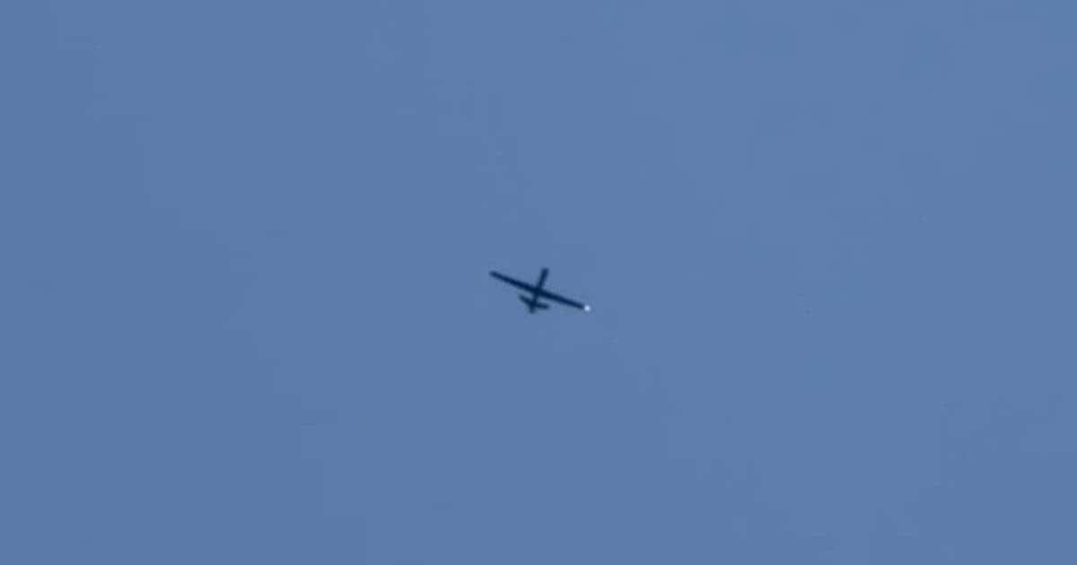 VIDEO: Dronă de supraveghere, surprinsă în imagini la Alba Iulia. Survol asupra orașului VIDEO: Dronă de supraveghere, surprinsă în imagini la Alba Iulia. Survol asupra orașului
