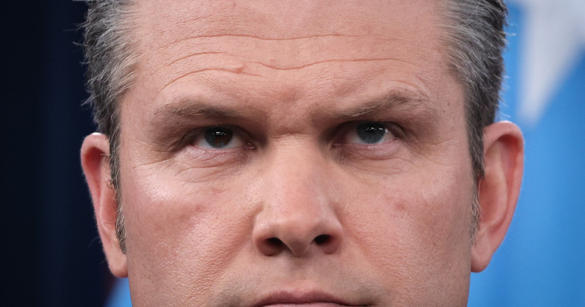 Secretarul de Război, Pete Hegseth, a mai concediat doi oficiali de rang înalt ai Armatei, pe lângă șeful Statului Major Secretarul de Război, Pete Hegseth, a mai concediat doi oficiali de rang înalt ai Armatei, pe lângă șeful Statului Major