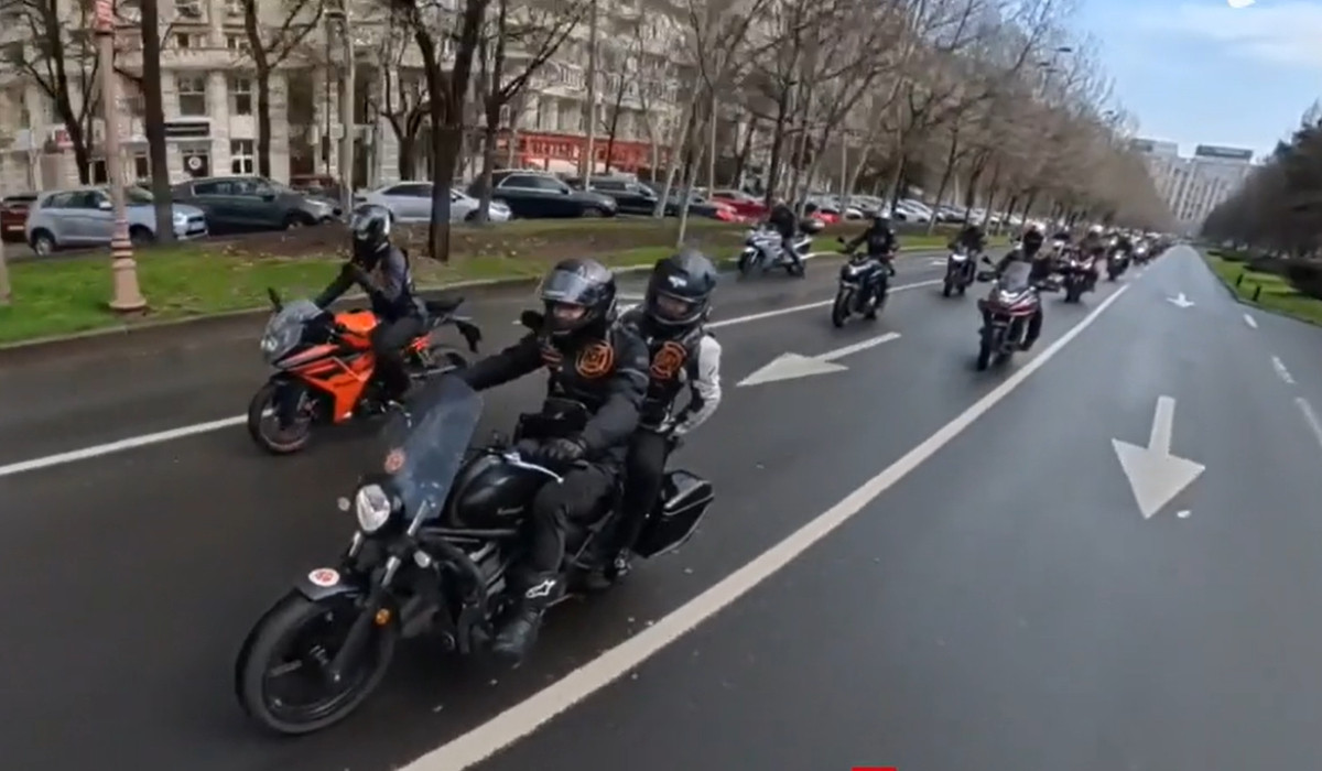 Parada motocicliștilor din București anunță începutul sezonului pe două roţi. Apel la responsabilitate Parada motocicliștilor din București anunță începutul sezonului pe două roţi. Apel la responsabilitate