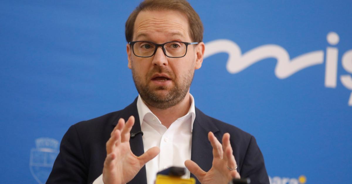 USR: „Suntem în dezacord cu opinia domnului președinte că numirile din justiție nu au marca PSD pe ele” USR: „Suntem în dezacord cu opinia domnului președinte că numirile din justiție nu au marca PSD pe ele”