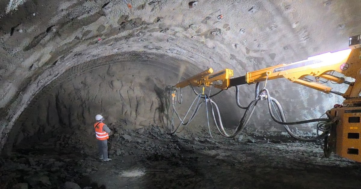 Tunelurile Autostrăzii Lugoj–Deva prind contur. Secțiunea Margina–Holdea a trecut de jumătatea drumului, anunță șeful CNAIR: „Stadiu fizic este de 56%” Tunelurile Autostrăzii Lugoj–Deva prind contur. Secțiunea Margina–Holdea a trecut de jumătatea drumului, anunță șeful CNAIR: „Stadiu fizic este de 56%”