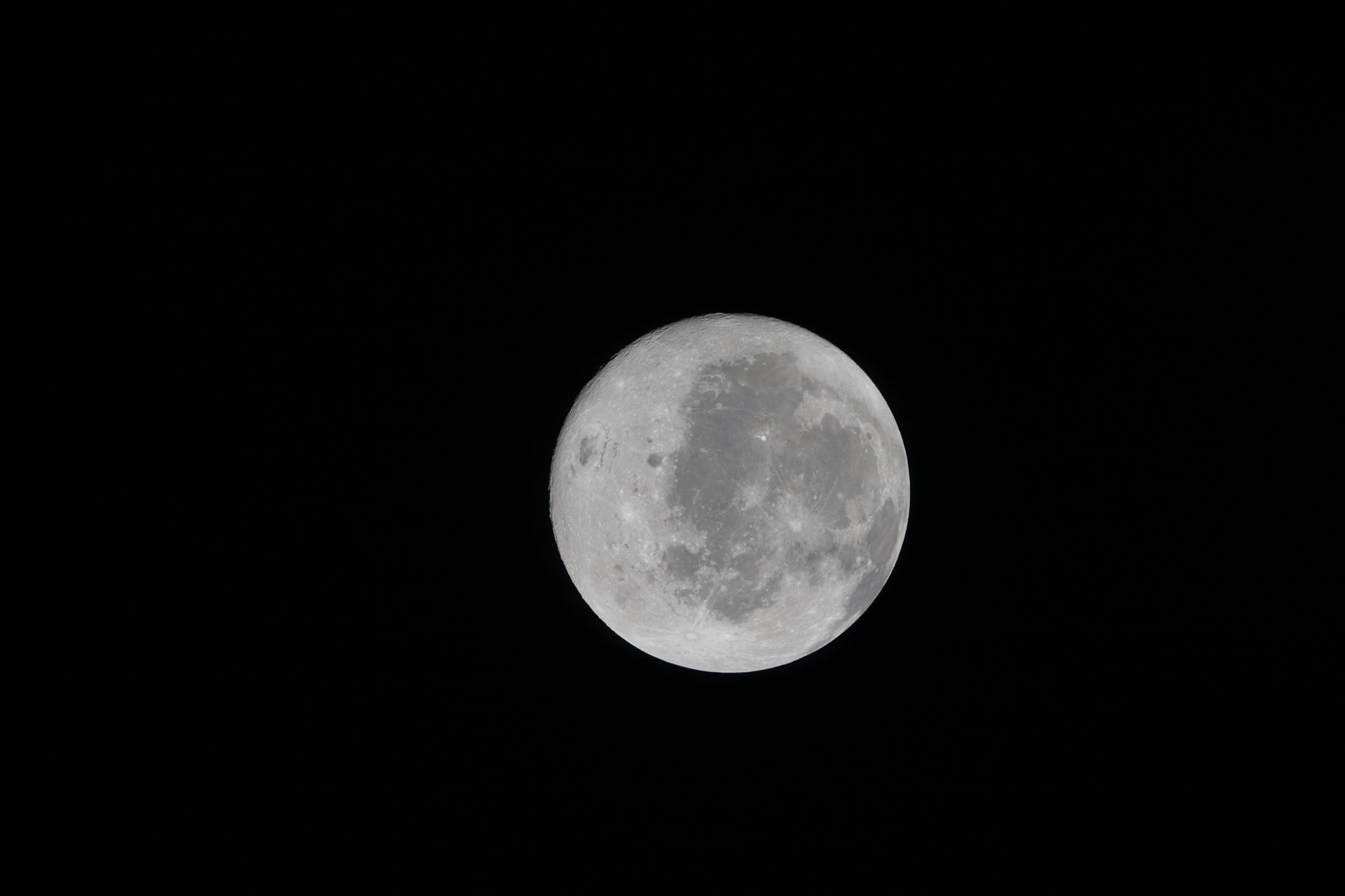 Misiunea Artemis II. Cum arată fața nevăzută a Lunii și ce știm despre ea Misiunea Artemis II. Cum arată fața nevăzută a Lunii și ce știm despre ea
