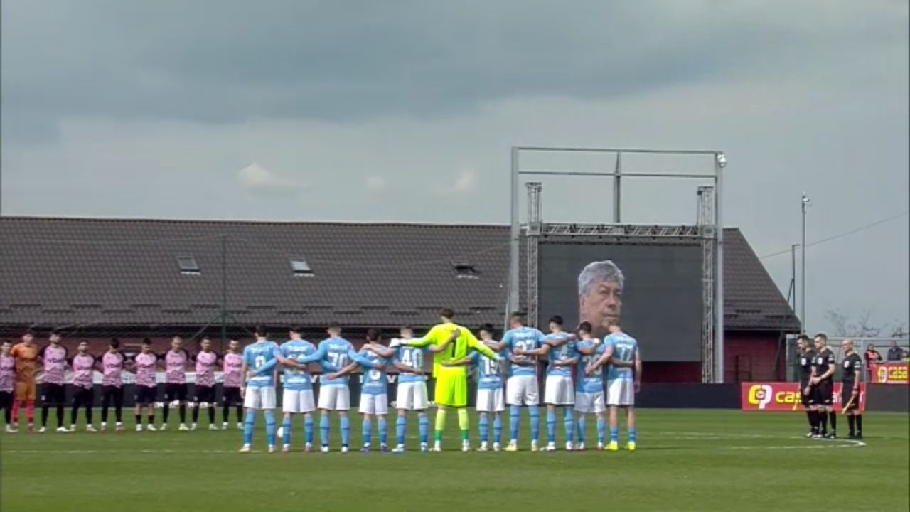 Gestul făcut de Corvinul în ziua înmormântării lui Mircea Lucescu Gestul făcut de Corvinul în ziua înmormântării lui Mircea Lucescu