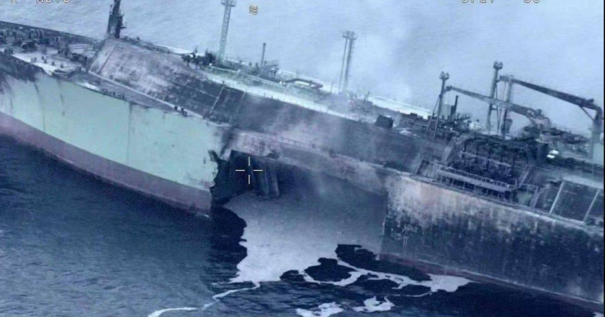 Bomba cu ceas din Marea Mediterană. Un petrolier rusesc ce plutește în derivă se apropie de coastele Italiei Bomba cu ceas din Marea Mediterană. Un petrolier rusesc ce plutește în derivă se apropie de coastele Italiei