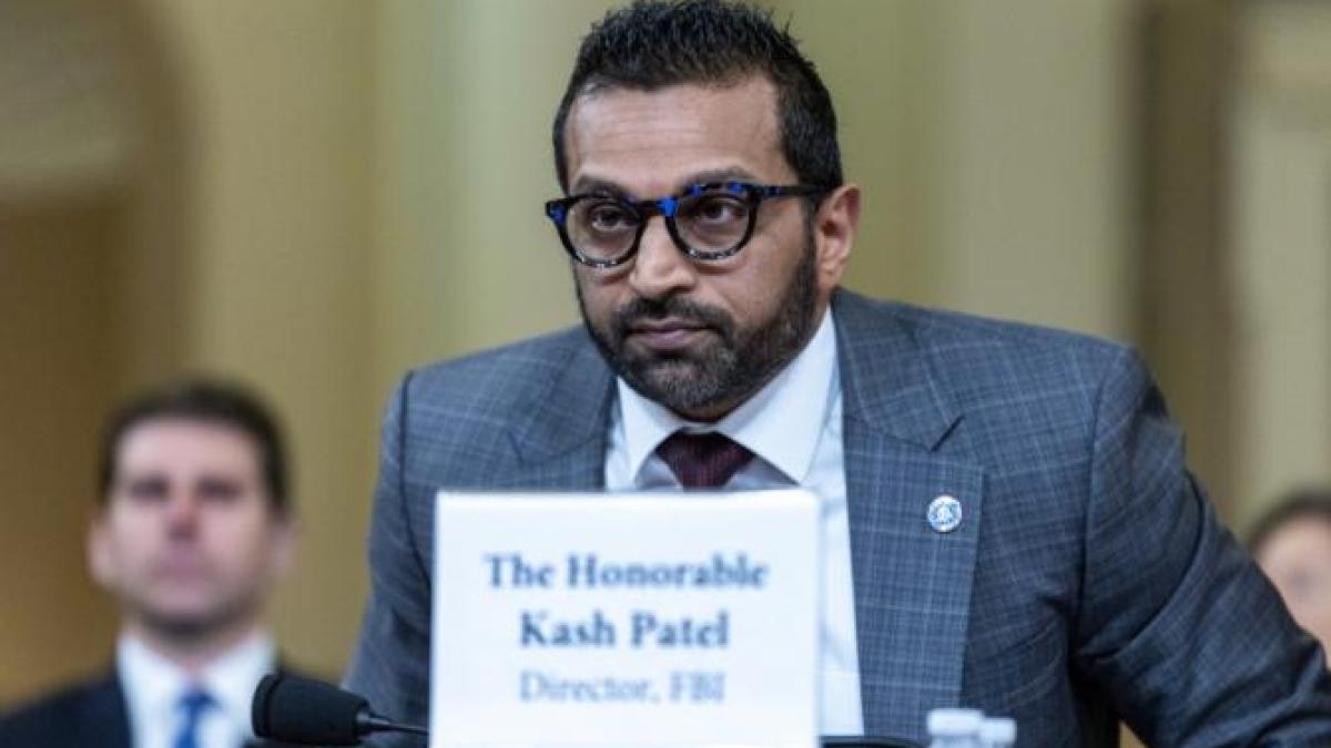 Directorul FBI, victima hackerilor iranieni: E-mailuri și imagini personale ale lui Kash Patel au fost publicate online / foto în articol Directorul FBI, victima hackerilor iranieni: E-mailuri și imagini personale ale lui Kash Patel au fost publicate online / foto în articol