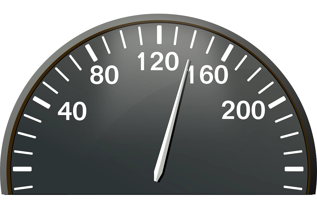 Șofer începător, prins „zburând” cu 150 km/h la Horezu: A rămas fără permis pe loc Șofer începător, prins „zburând” cu 150 km/h la Horezu: A rămas fără permis pe loc