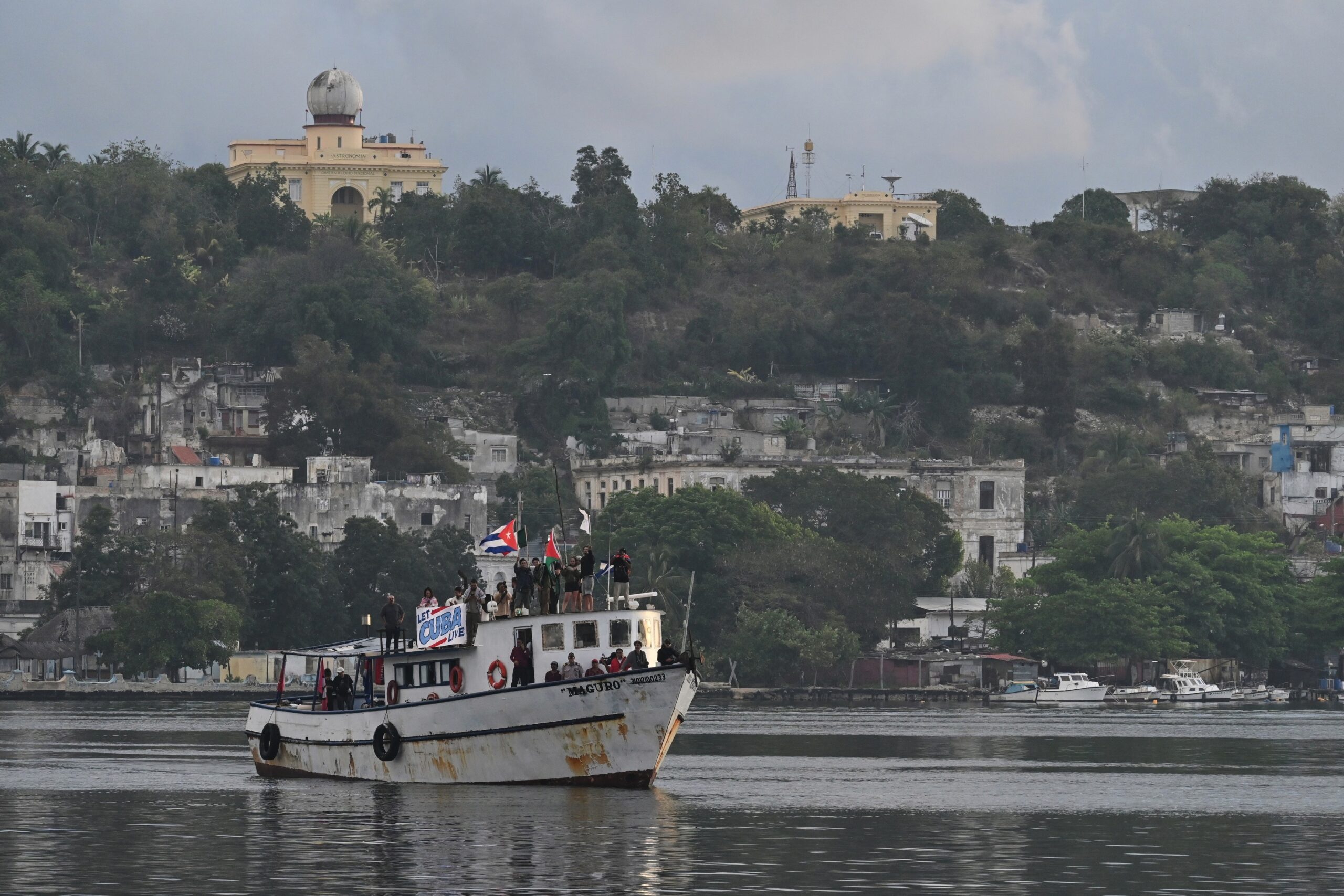 Mexicul a declanșat o operațiune de căutare în Caraibe după ce două nave cu ajutoare umanitare nu au mai ajuns în Cuba Mexicul a declanșat o operațiune de căutare în Caraibe după ce două nave cu ajutoare umanitare nu au mai ajuns în Cuba