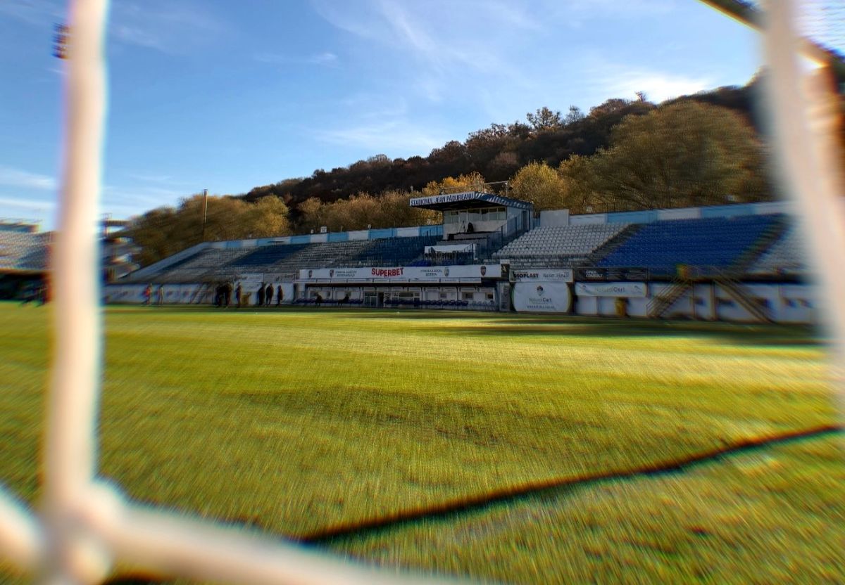 Inedit! Cu un pas în Superliga, clubul invită fanii să vadă meciul… de pe tabelă