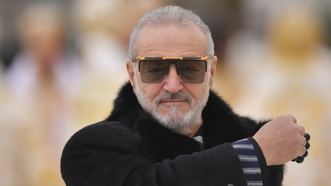 Gigi Becali nu renunță! Motivele pentru care îl vrea înapoi pe Elias Charalambous Gigi Becali nu renunță! Motivele pentru care îl vrea înapoi pe Elias Charalambous