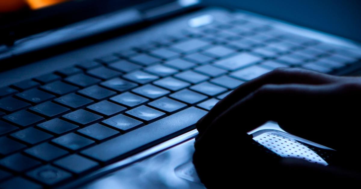 A accesat, într-un an, 29.000 de materiale pornografice cu minori. Bihorean de 40 de ani, reținut de DIICOT