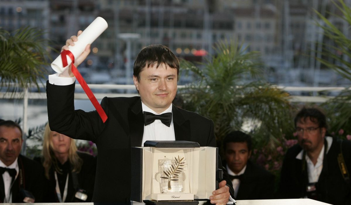Cinematografia românească strălucește la Cannes. Cristian Mungiu intră în cursa pentru Palme d’Or