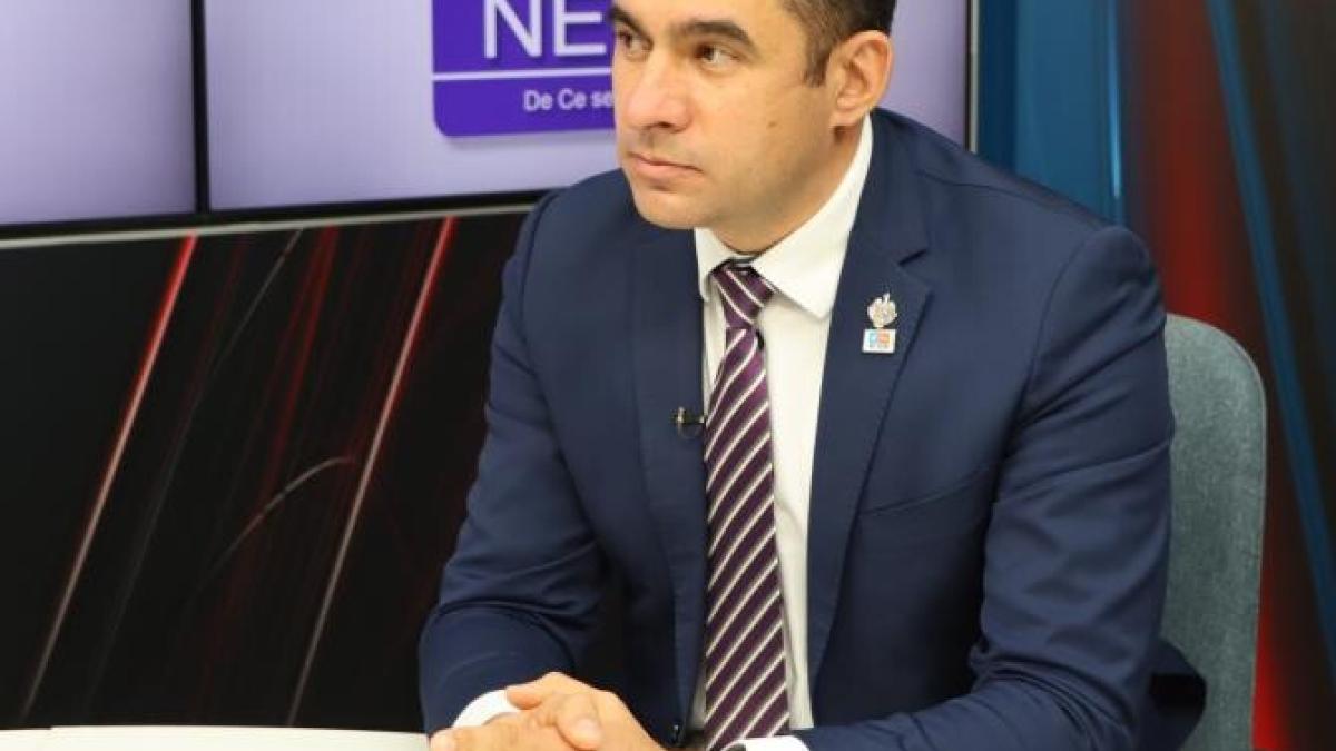 Ștefan Pălărie vine la DCNews. Senatorul USR, la ”Ce se întâmplă?”, din culisele crizei politice