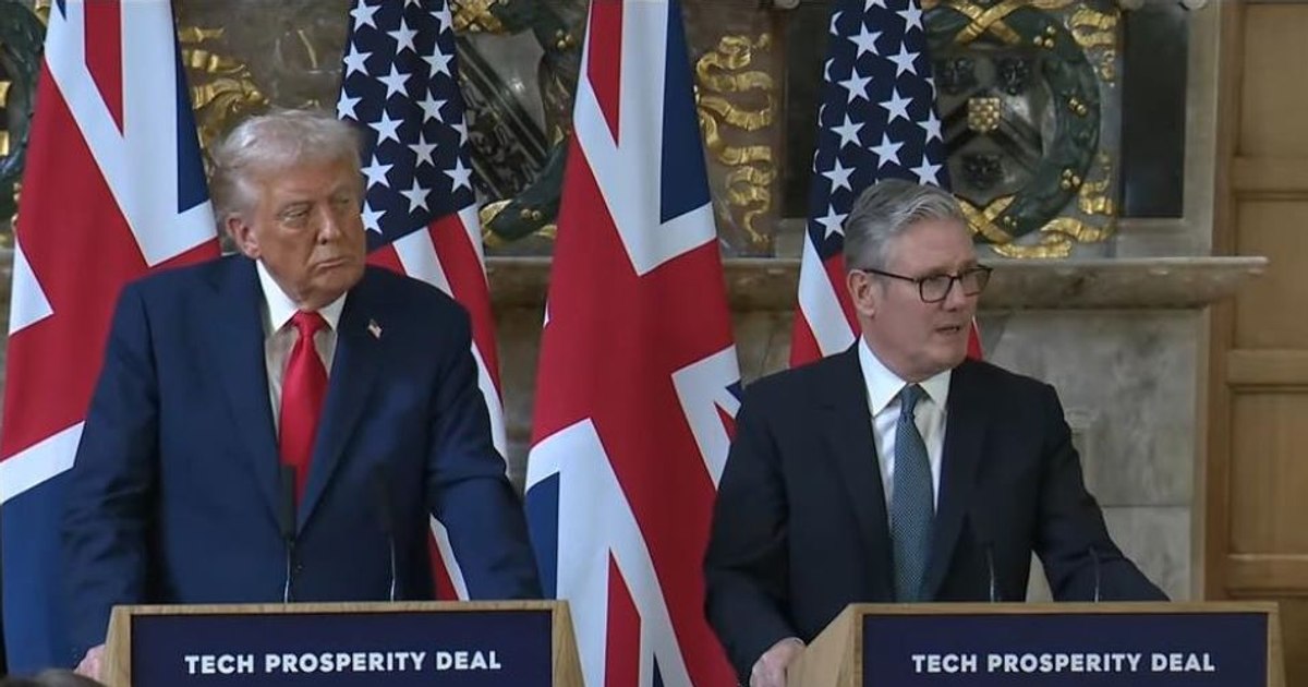 Keir Starmer a vorbit cu Trump despre reluarea urgentă a traficului în Strâmtoarea Ormuz Keir Starmer a vorbit cu Trump despre reluarea urgentă a traficului în Strâmtoarea Ormuz