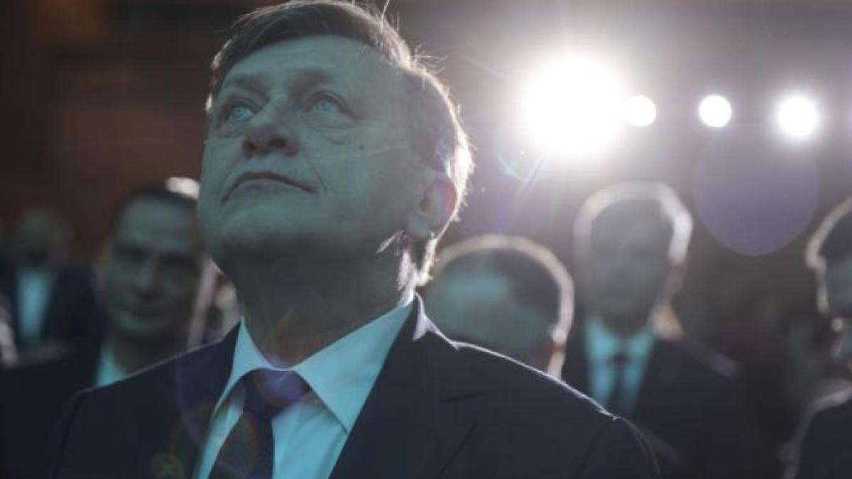 Crin Antonescu îl laudă pe Nicușor Dan: E pentru prima dată în istorie când se întâmplă așa ceva Crin Antonescu îl laudă pe Nicușor Dan: E pentru prima dată în istorie când se întâmplă așa ceva