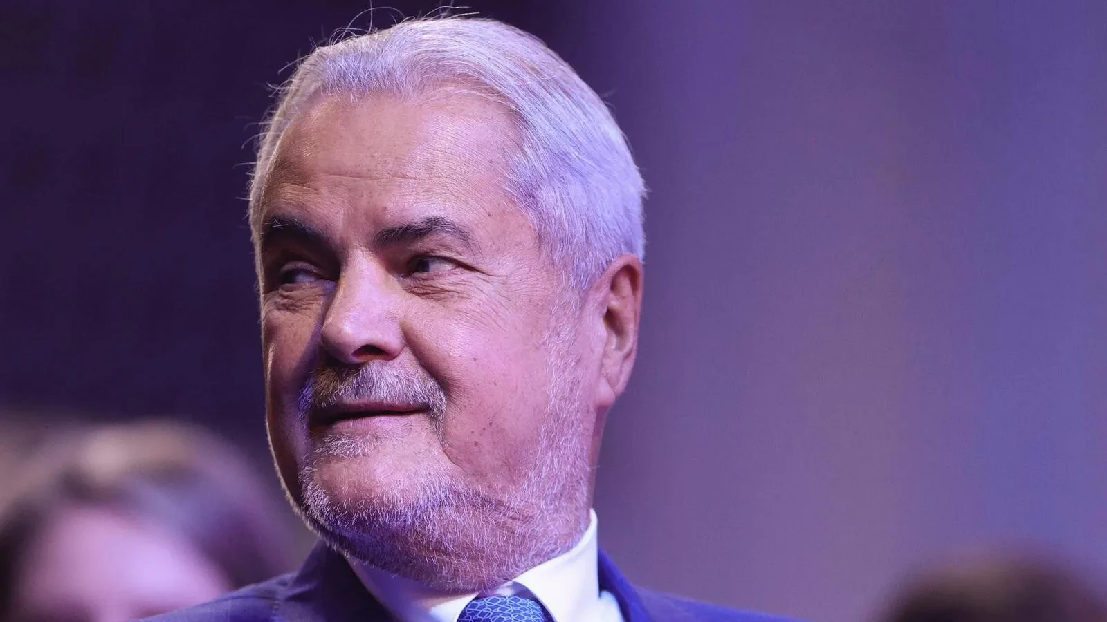 Guvernul retrage statutul de utiltate publică Asociației conduse de Adrian Năstase/ Fostul premier acuza că interesul este, de fapt, vila lui Nicolae Titulescu Guvernul retrage statutul de utiltate publică Asociației conduse de Adrian Năstase/ Fostul premier acuza că interesul este, de fapt, vila lui Nicolae Titulescu