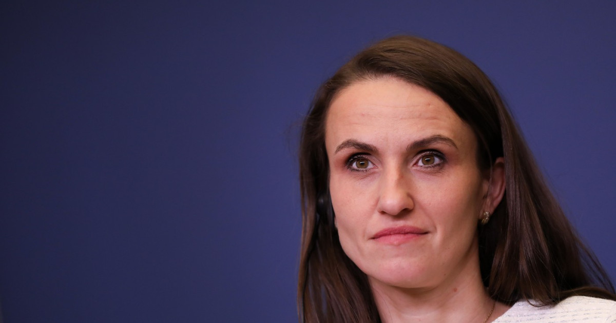 Oana Țoiu, despre originea dronei din Galați: „Știm clar că e rusească. Și am un mesaj pentru Vladimir Putin” Oana Țoiu, despre originea dronei din Galați: „Știm clar că e rusească. Și am un mesaj pentru Vladimir Putin”